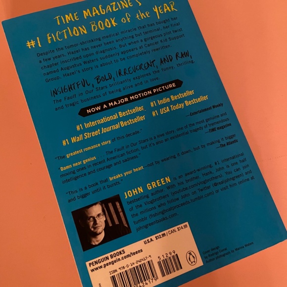 The Fault in Our Stars | John Green - Picture 3 of 3